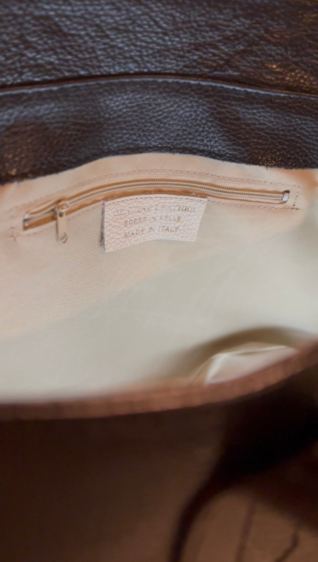 CARLY- Echtes Leder Tasche