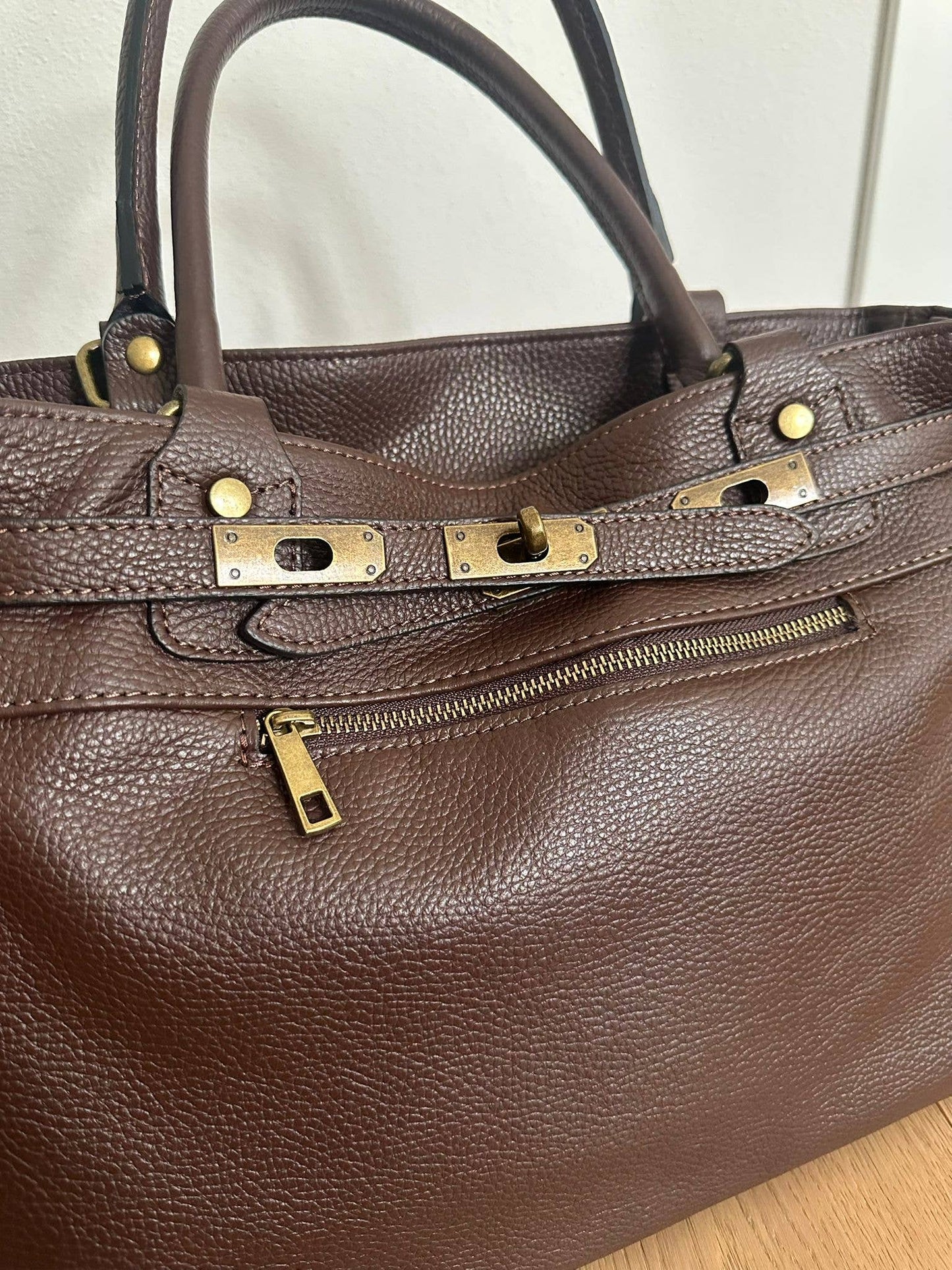CARLY- Echtes Leder Tasche
