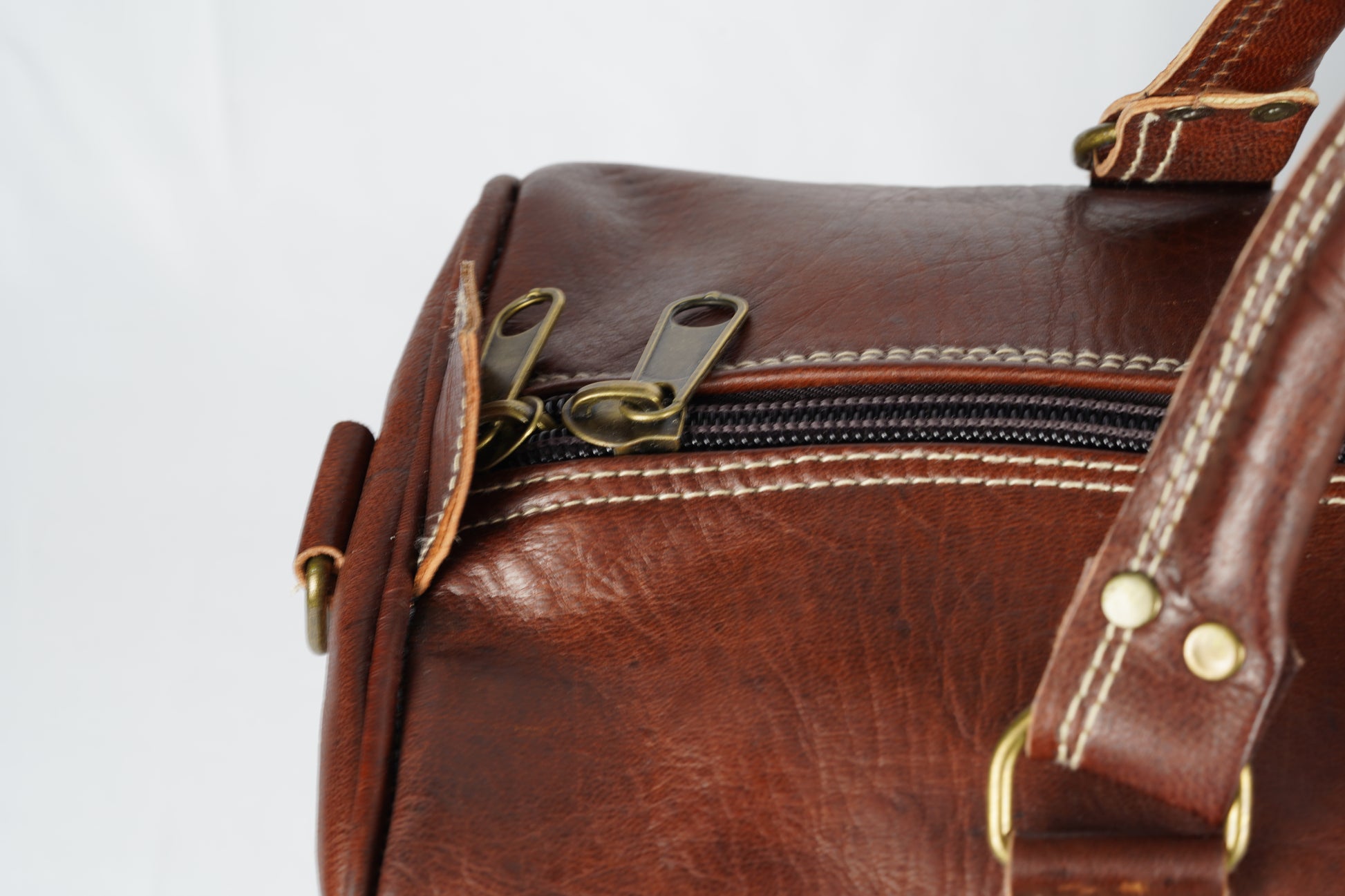 Handgefertigte Reisetasche aus Leder - morabel