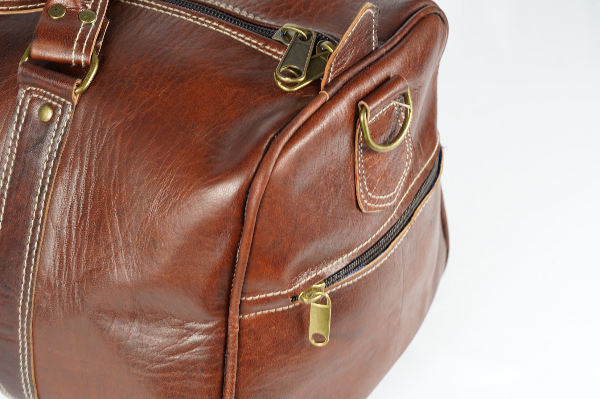 Handgefertigte Reisetasche aus Leder - morabel