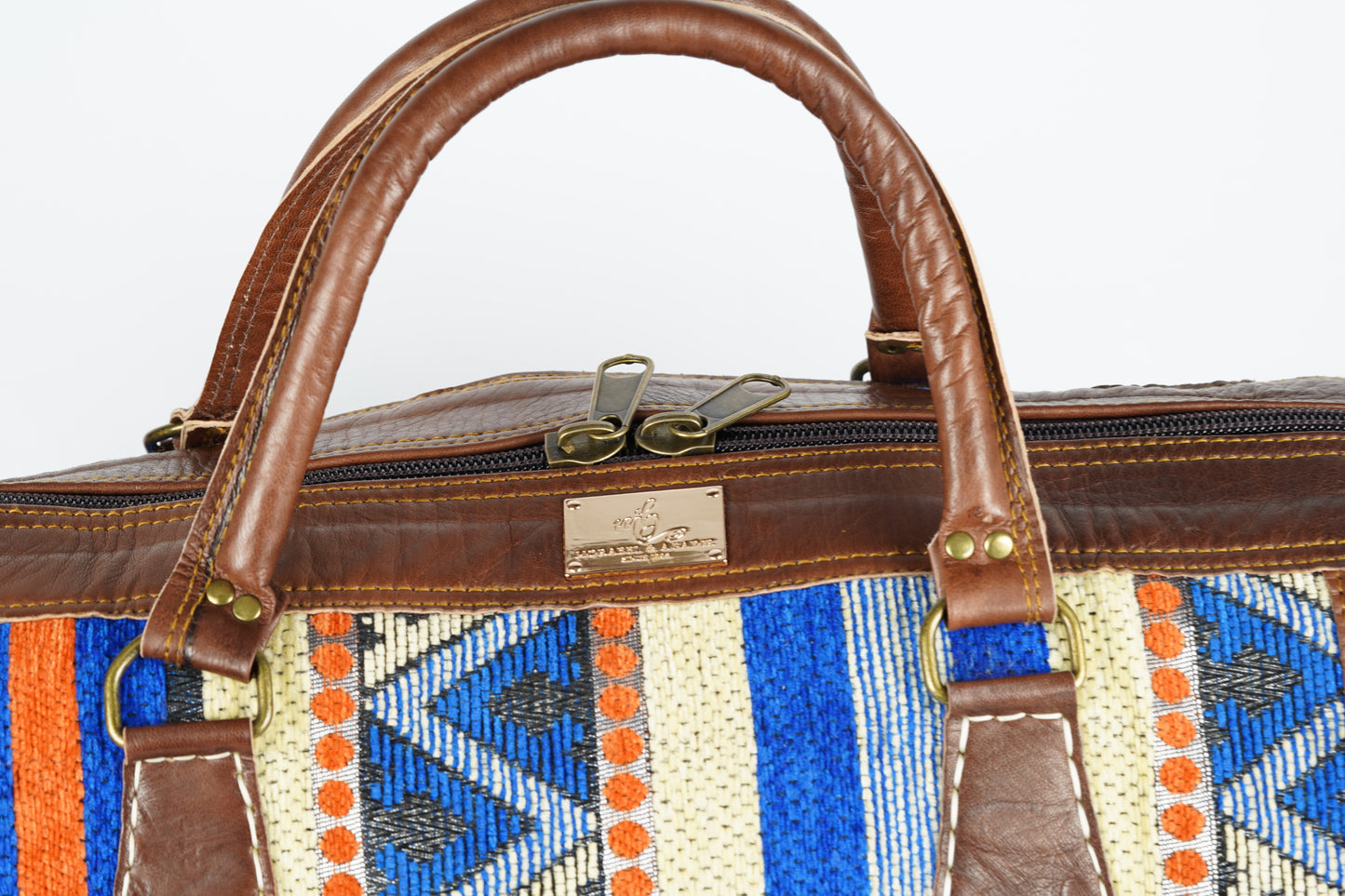 Reisetasche aus Leder mit traditionellem marokkanischen Teppichmuster - morabel