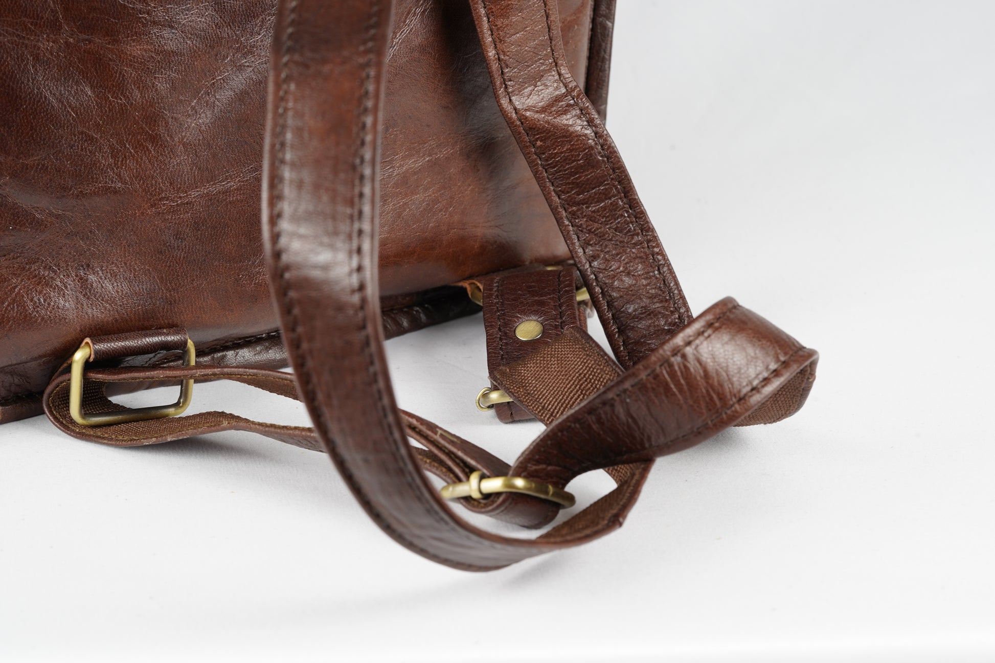 Handgefertigter Leder-Rucksack - morabel