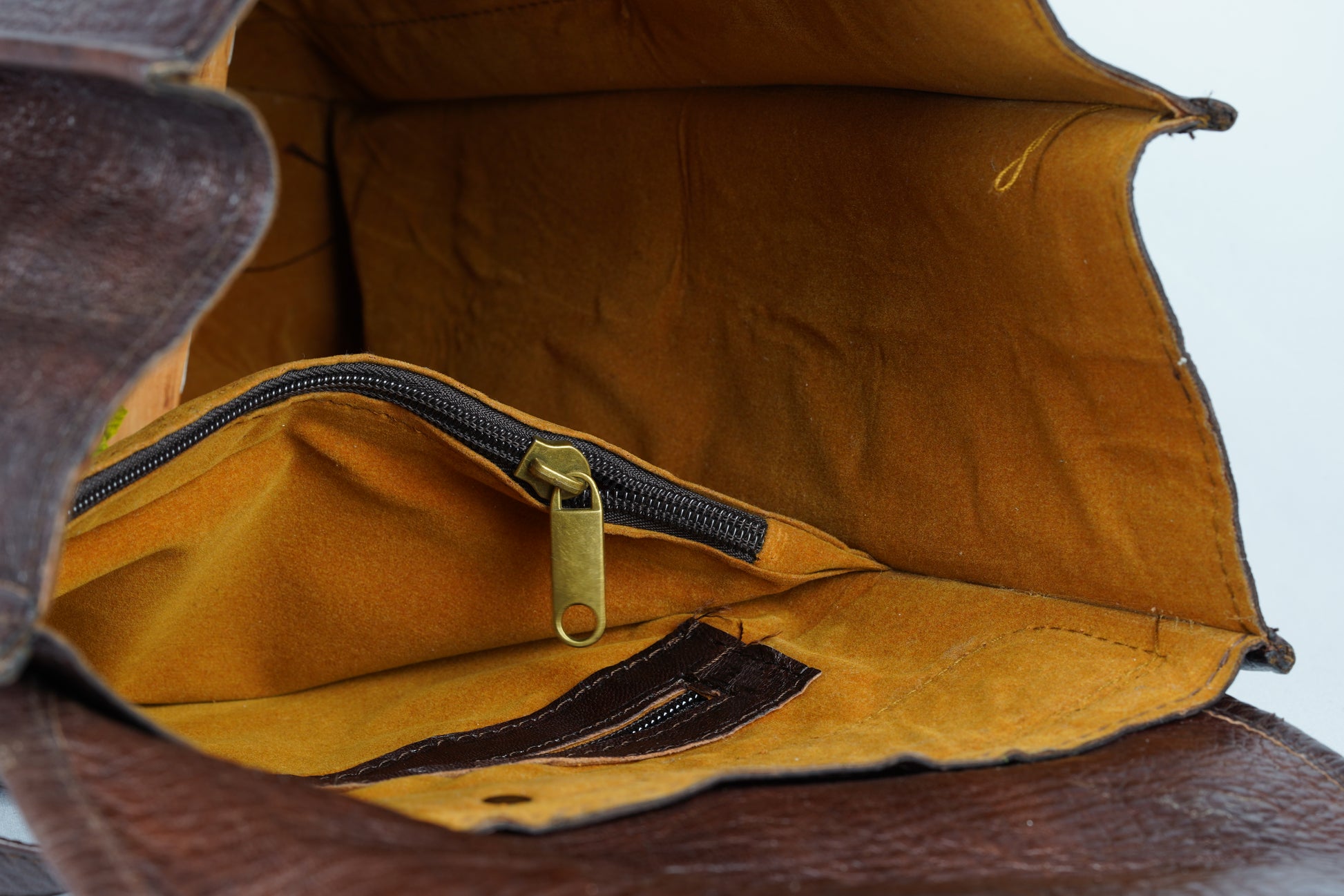 Handgefertigter Leder-Rucksack - morabel