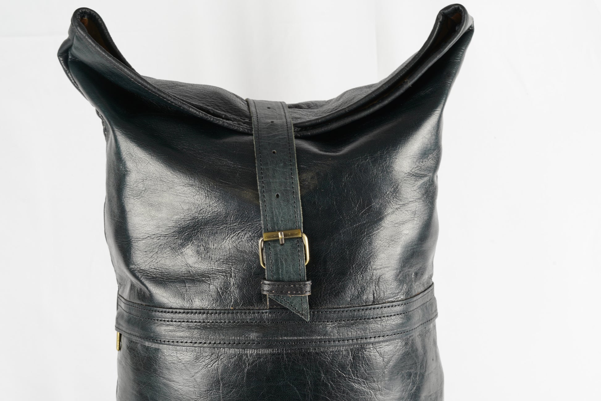 Handgefertigter Rolltop-Leder-Rucksack - morabel