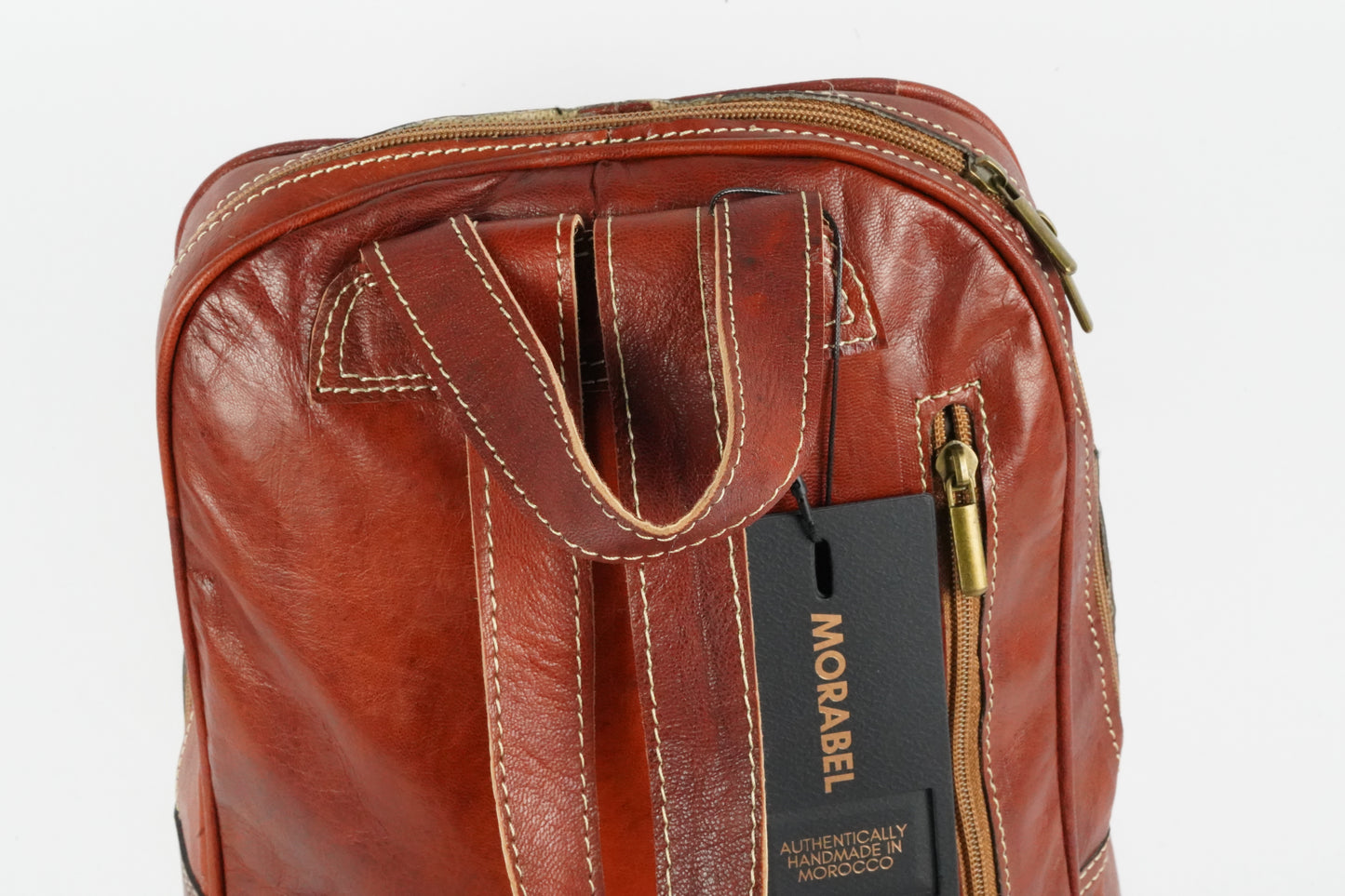 Echtleder Rucksack für Damen und Herren, handgefertigt in Marokko. Perfekt für den Alltag oder als stilvolle Vintage-Tasche - morabel